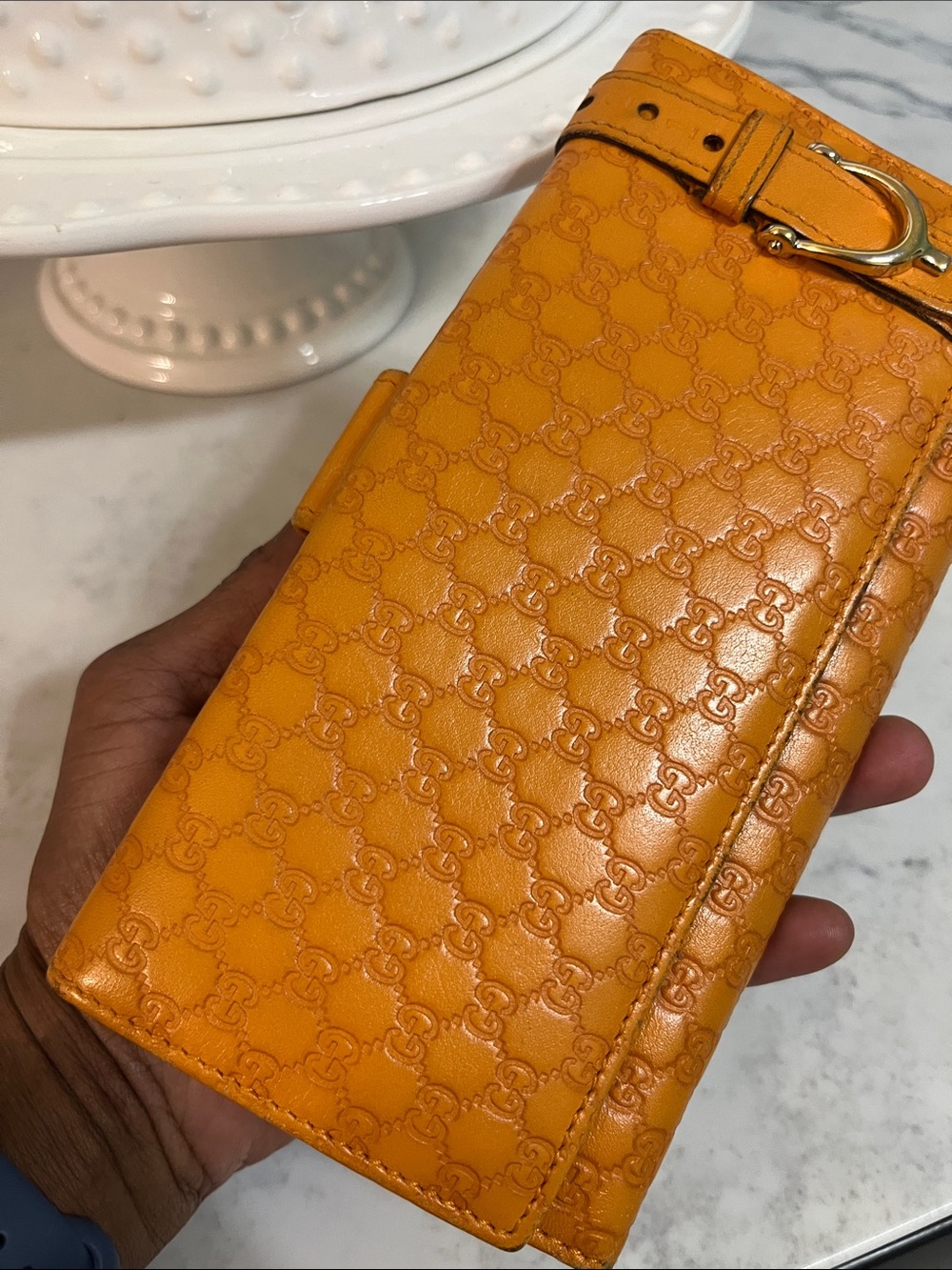 Gucci Orange Embossed GG Leather Wallet with Gold D-Ring - Picture 4 of 11